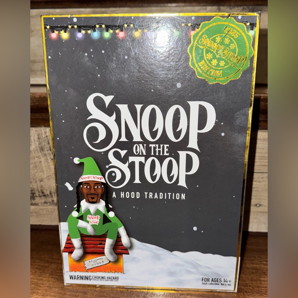 Cute 🥰 Snoop On The Stoop A Hood Tradition Plush Doll 2025 EDITION